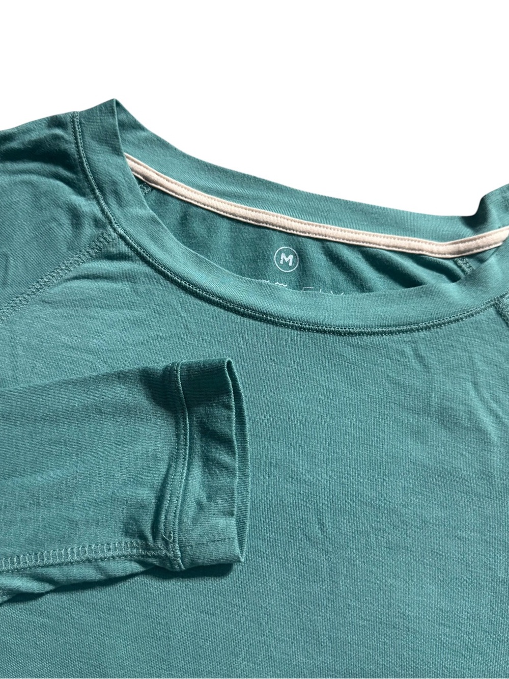 Free Fly Performance Bamboo Womens Size Medium Athletic Fit Long Sleeve Teal